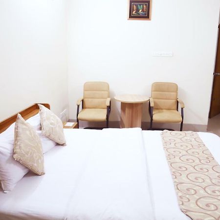 Hotel Golden City Sylhet Bagian luar foto