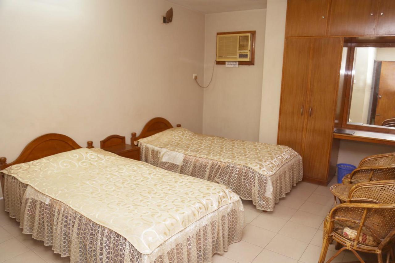 Hotel Golden City Sylhet Bagian luar foto