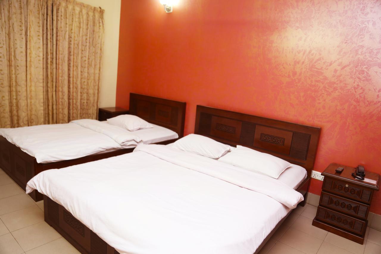 Hotel Golden City Sylhet Bagian luar foto