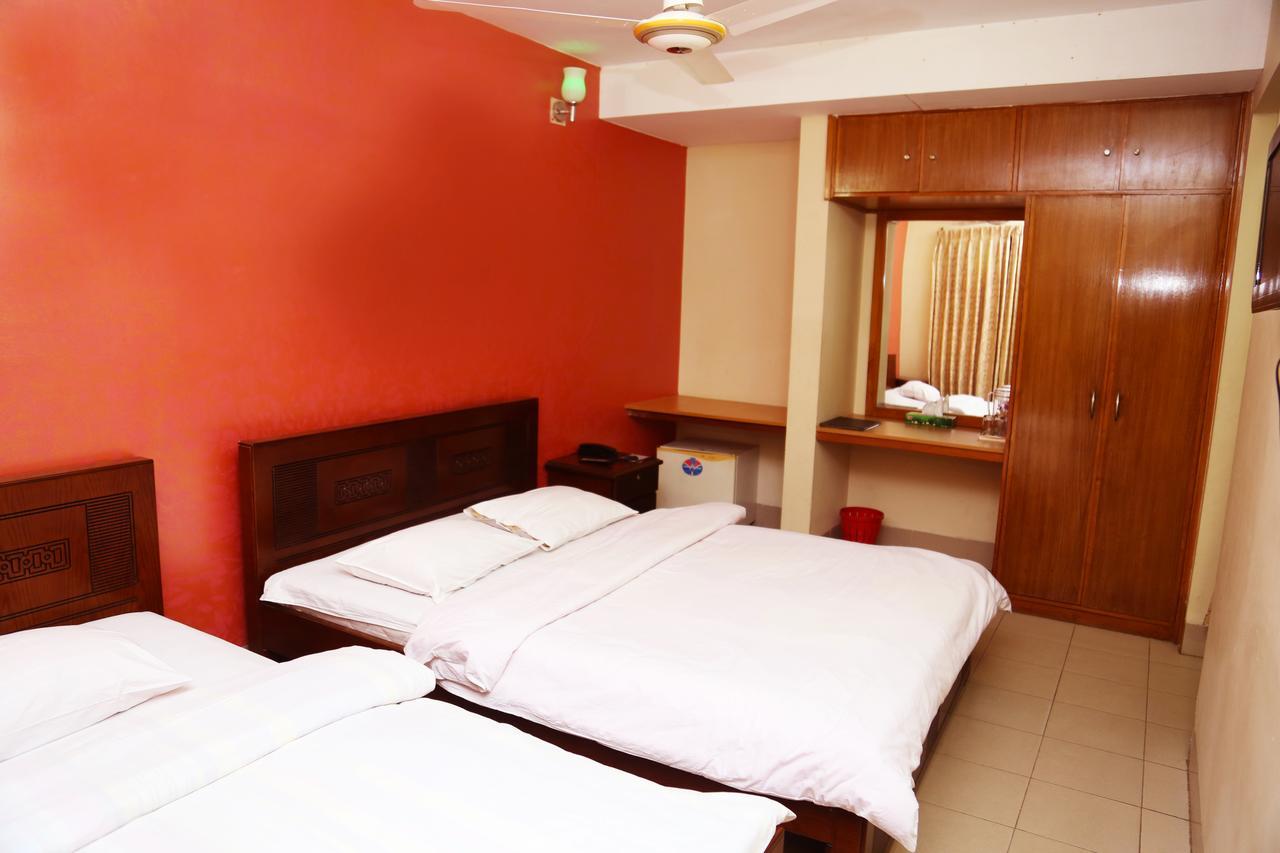 Hotel Golden City Sylhet Bagian luar foto